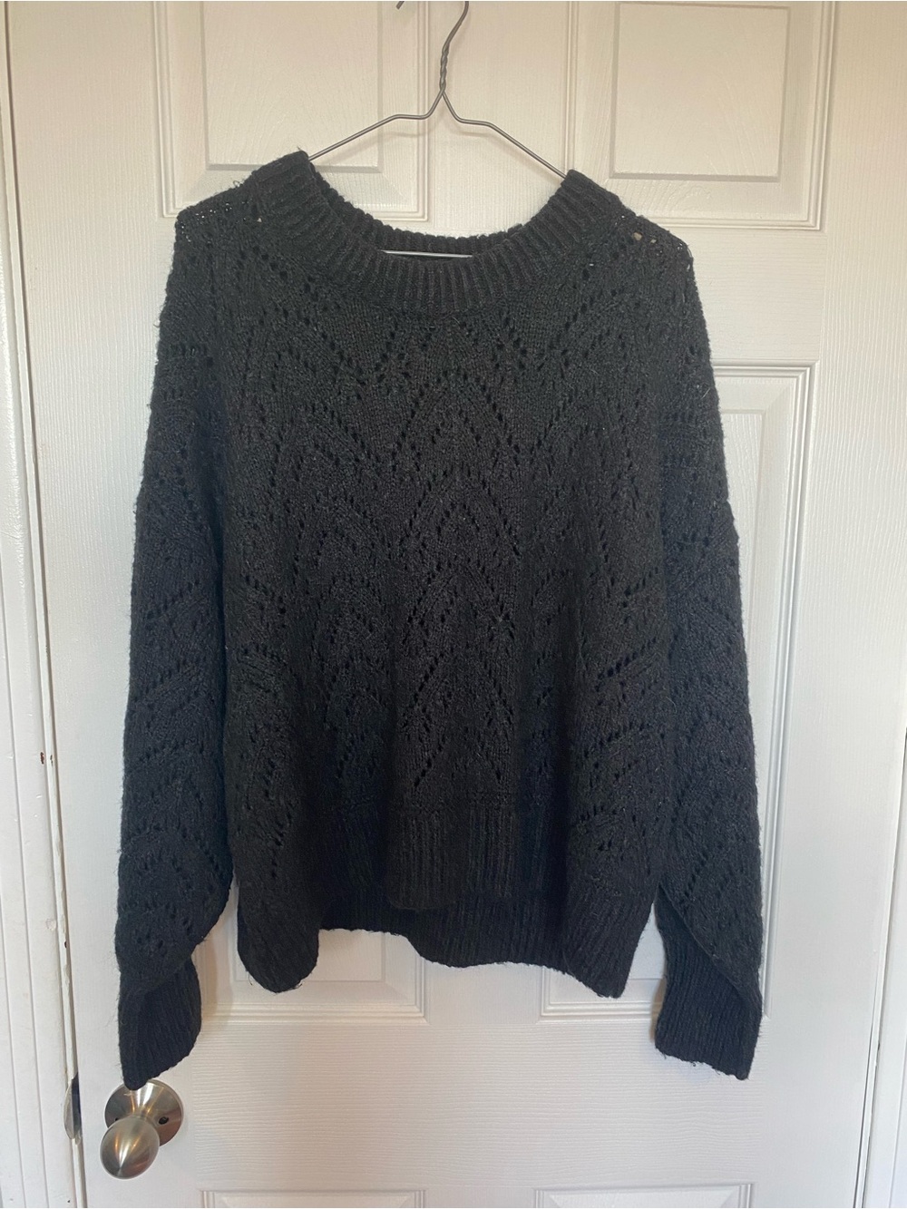 Old Navy Black Open Knit Chevron Long Sleeve Crewneck Sweater Size Large L